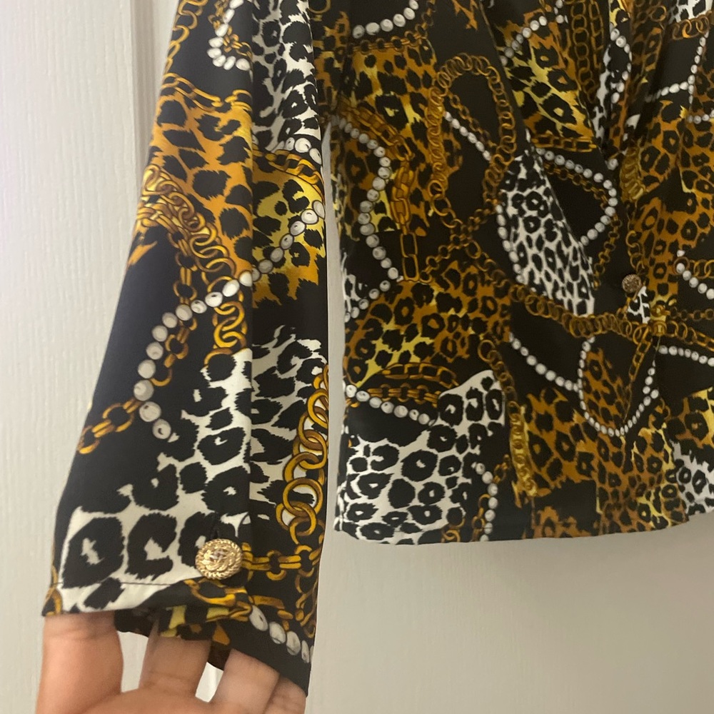 Jordan Petite Vintage Animal Print Blouse - Picture 4 of 5